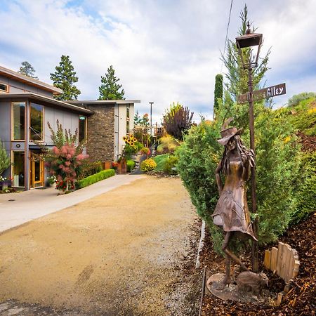 Cormier'S Studio Guest Suites Penticton Luaran gambar
