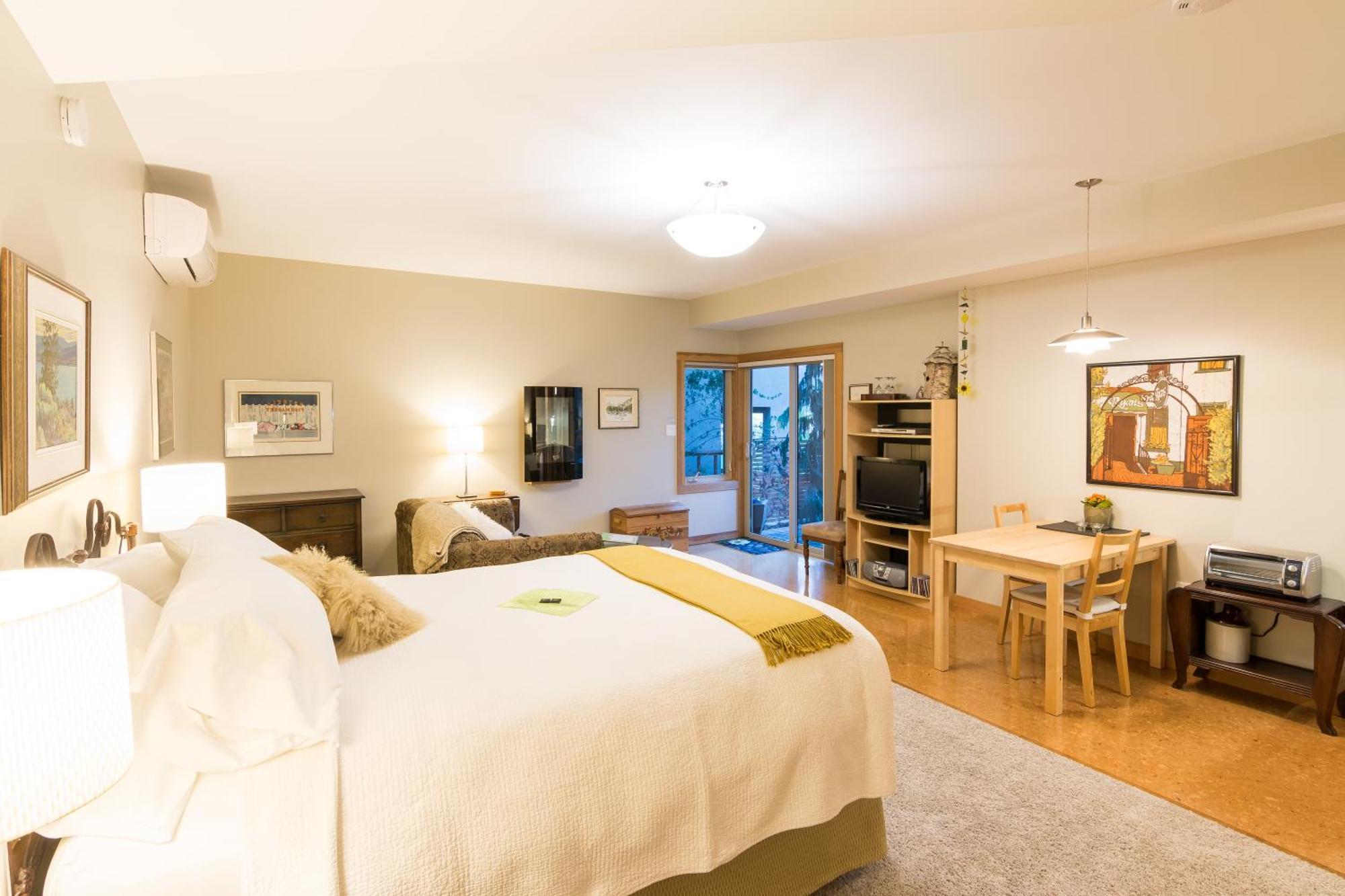 Cormier'S Studio Guest Suites Penticton Luaran gambar
