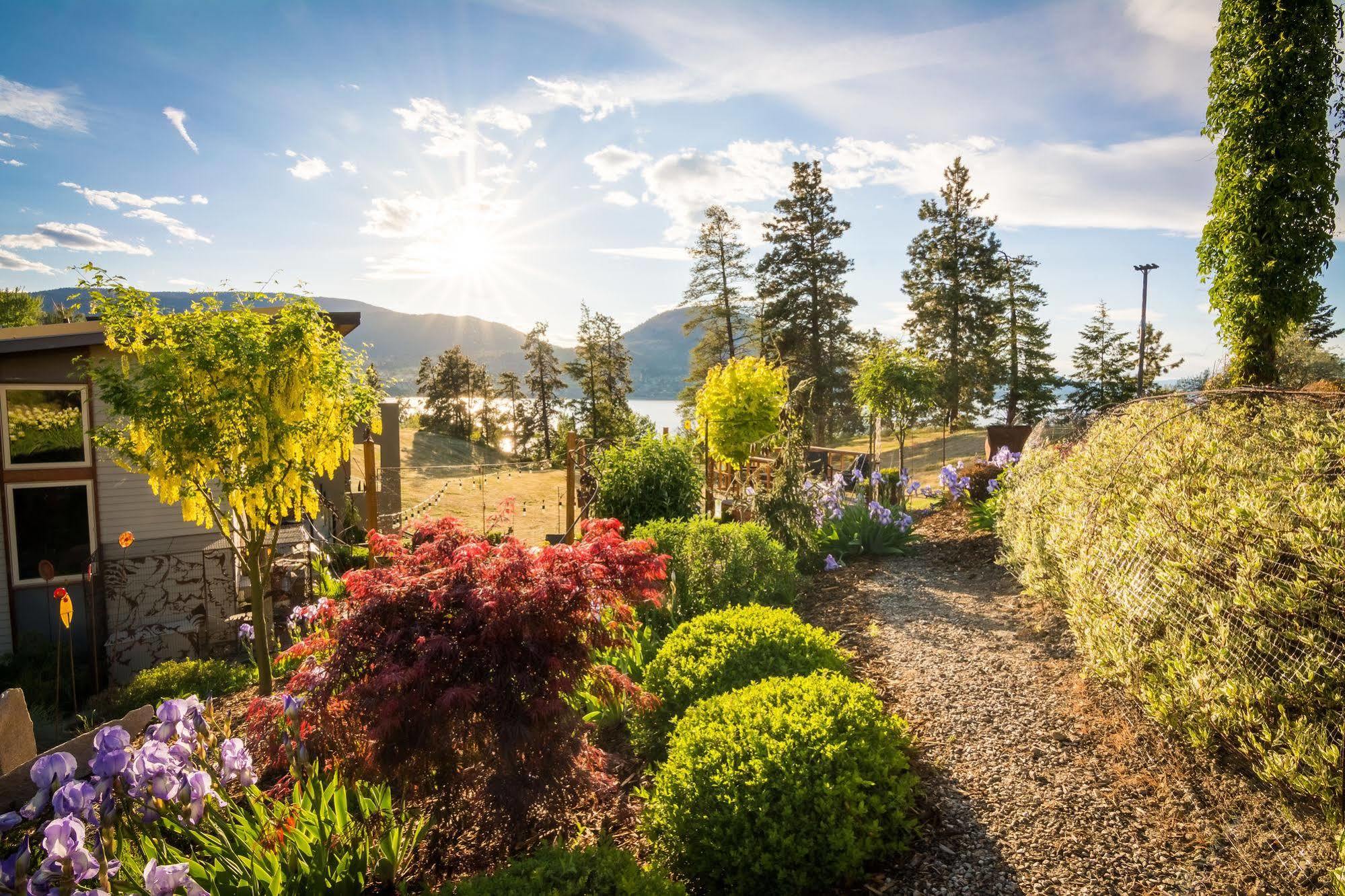 Cormier'S Studio Guest Suites Penticton Luaran gambar